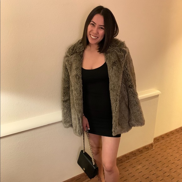 Black Bodycon Dress with Open Back - Picture 1 of 2